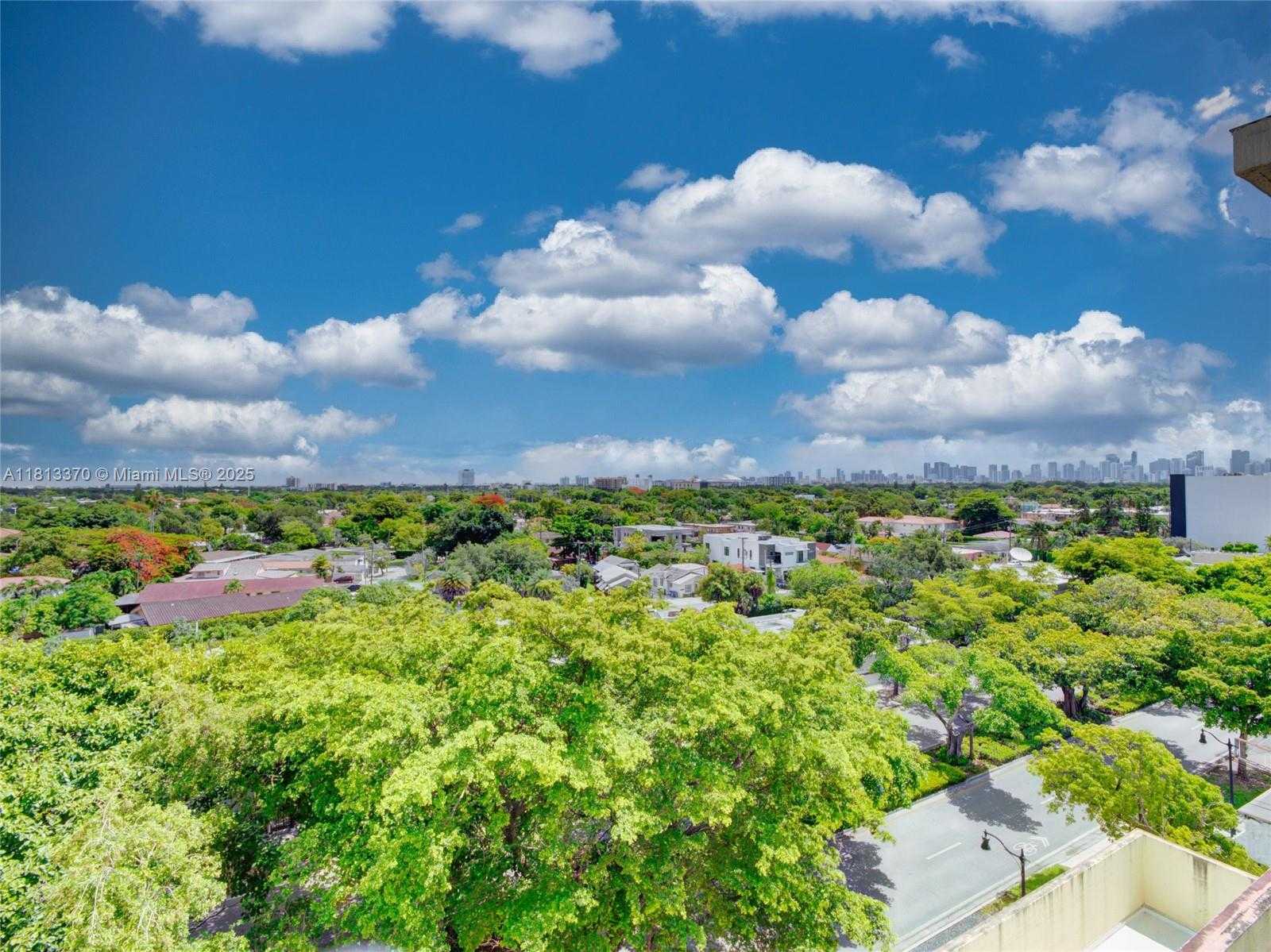 Small Image of 3000 CORAL WAY #815, Miami Number 11