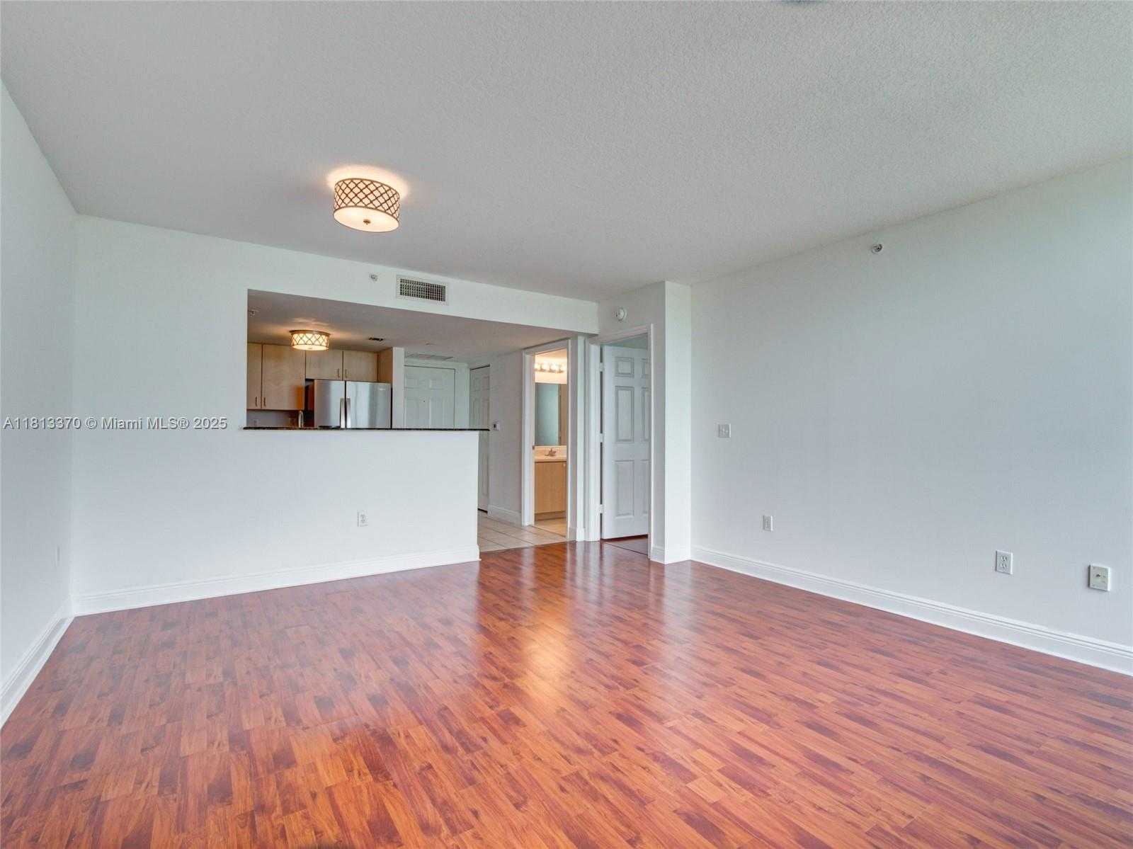 Small Image of 3000 CORAL WAY #815, Miami Number 13
