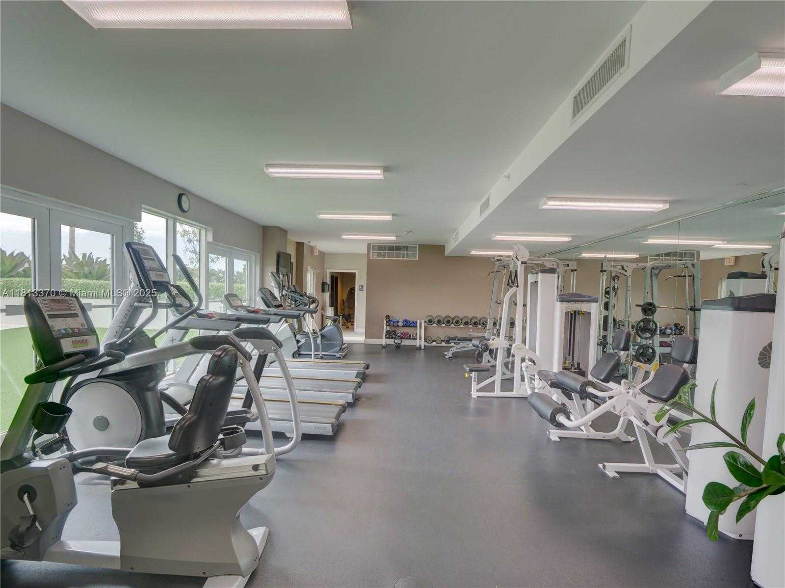 Small Image of 3000 CORAL WAY #815, Miami Number 26