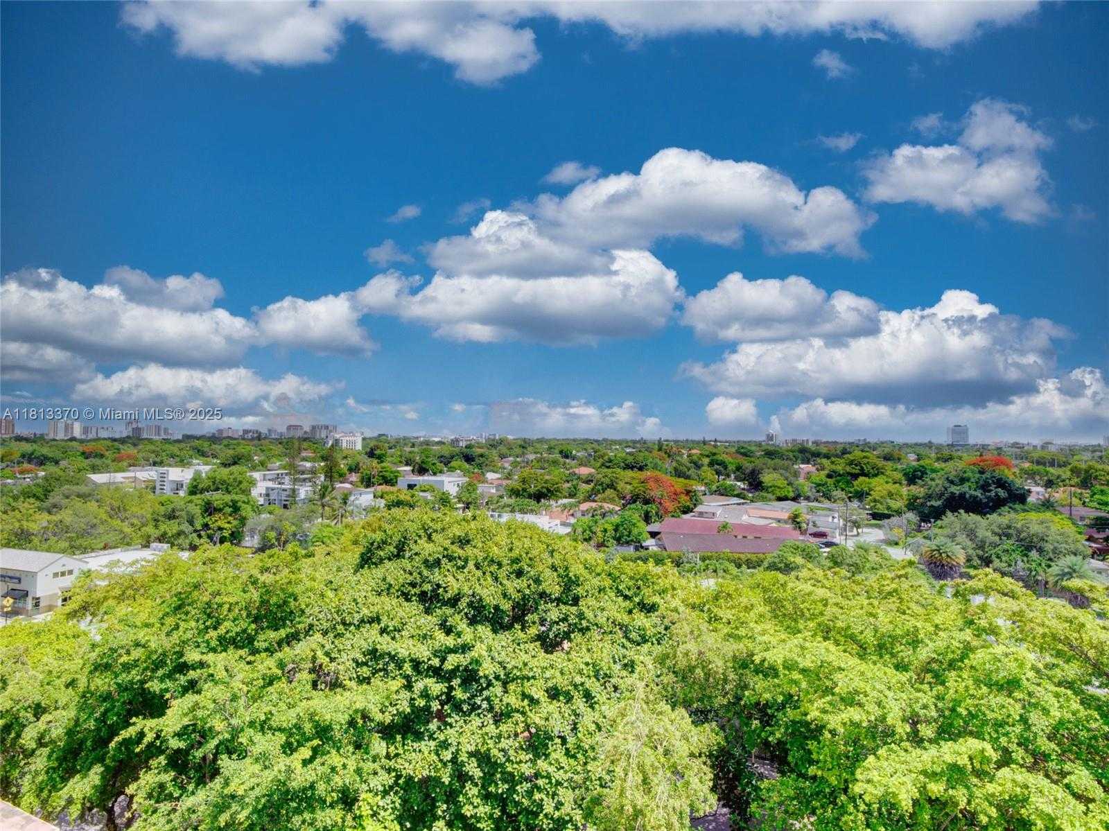 Small Image of 3000 CORAL WAY #815, Miami Number 3