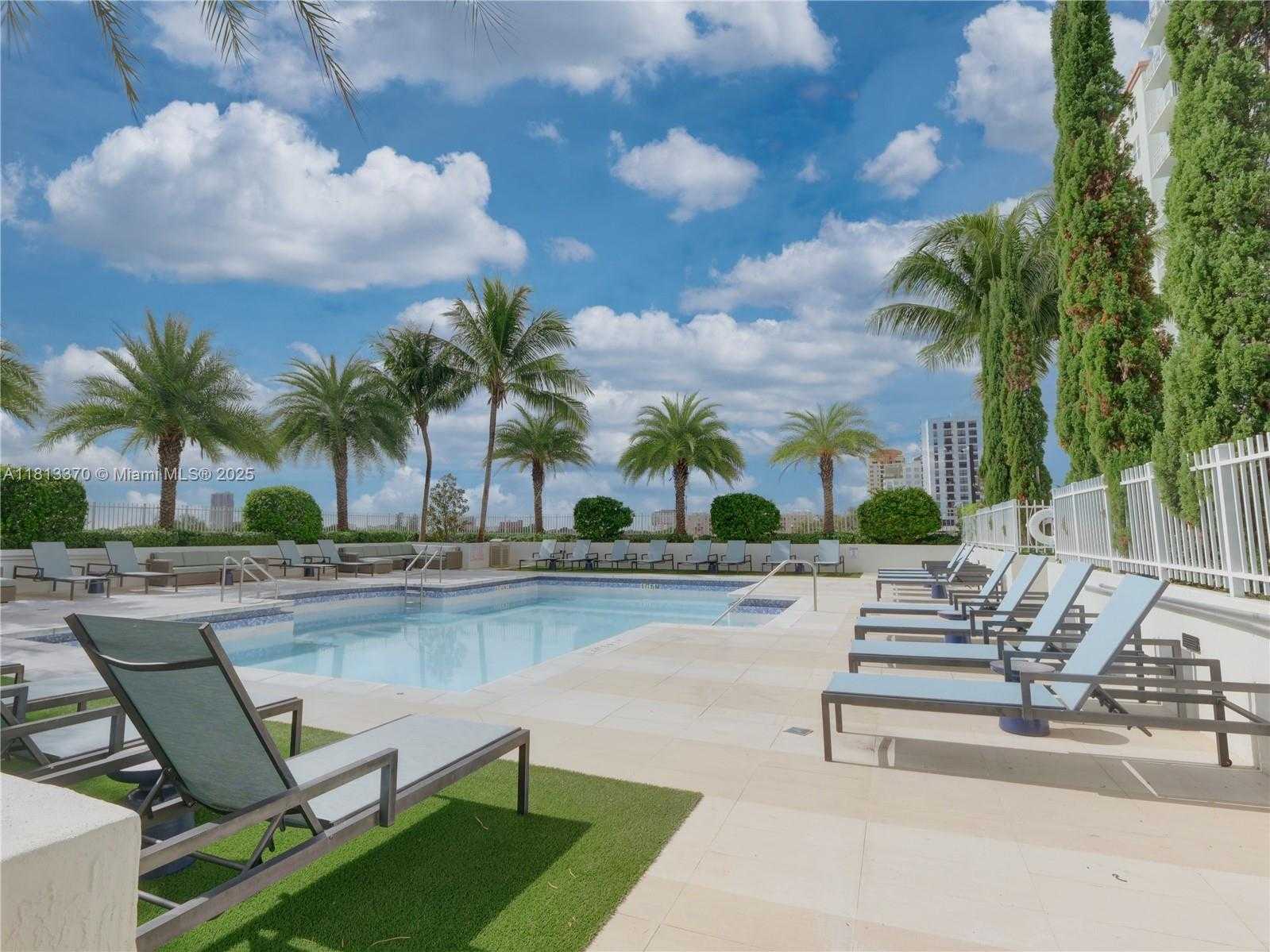 Small Image of 3000 CORAL WAY #815, Miami Number 35