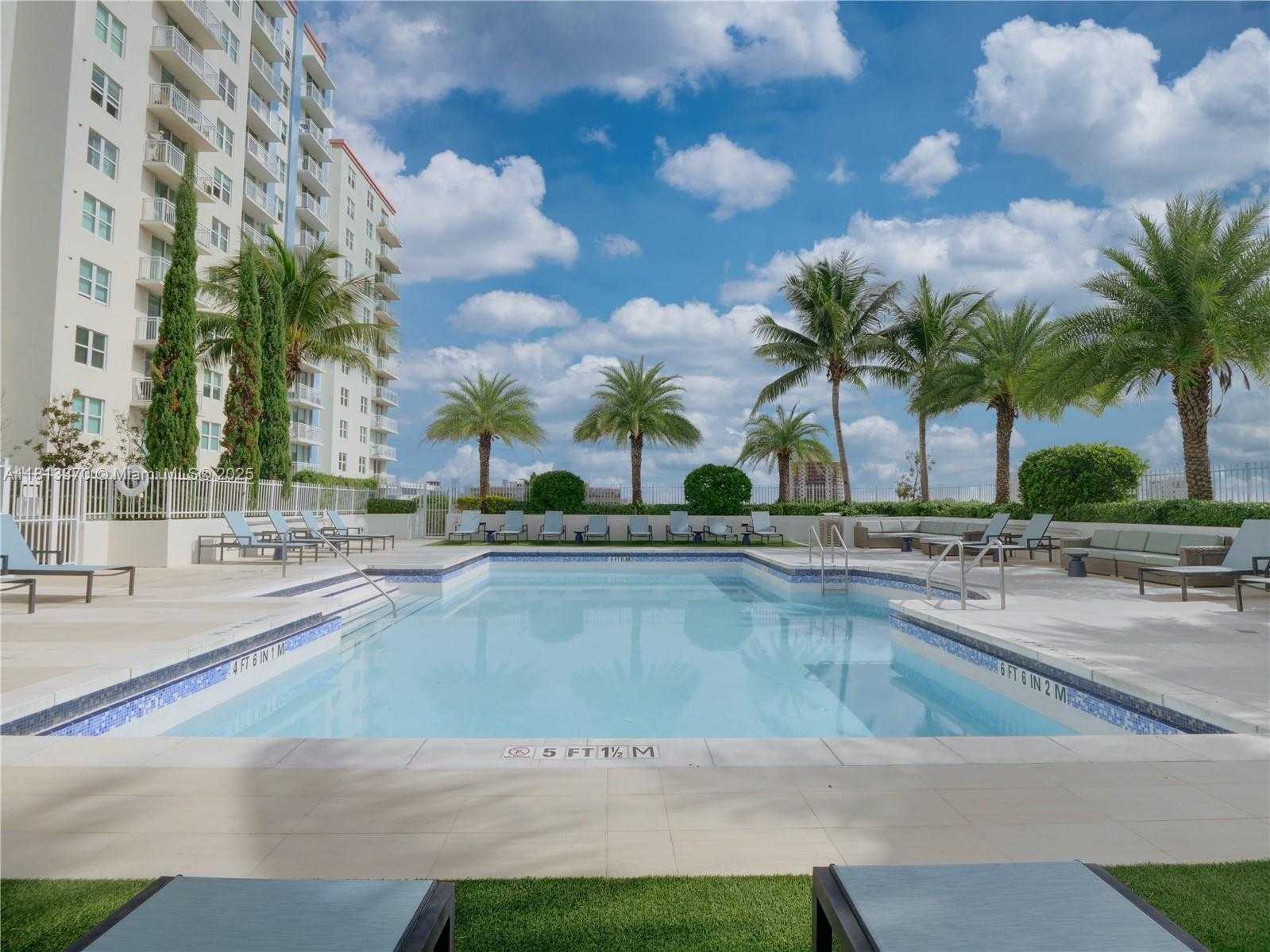 Small Image of 3000 CORAL WAY #815, Miami Number 36