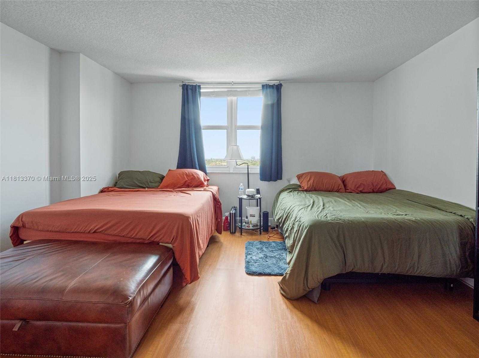 Small Image of 3000 CORAL WAY #815, Miami Number 46