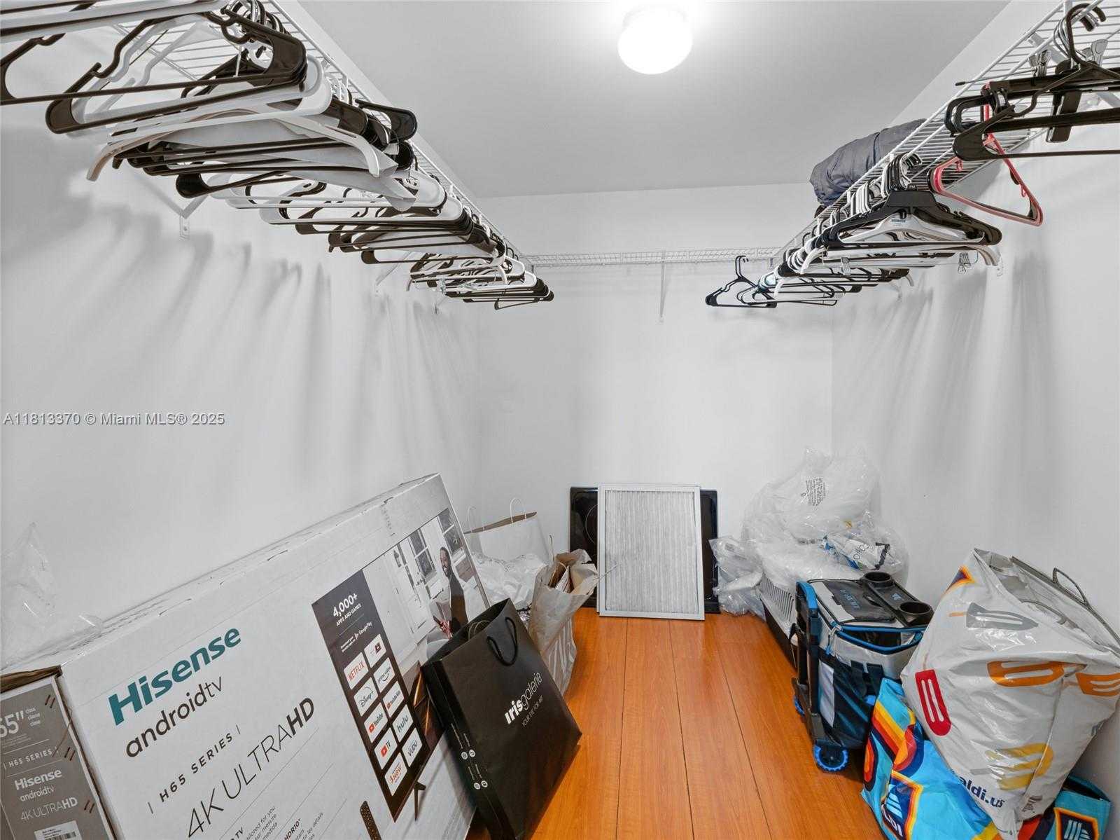 Small Image of 3000 CORAL WAY #815, Miami Number 47