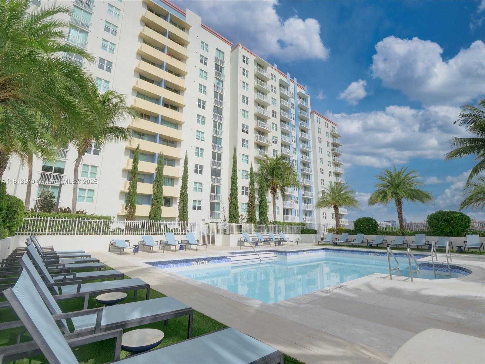 Small Image of 3000 CORAL WAY #815, Miami Number 7