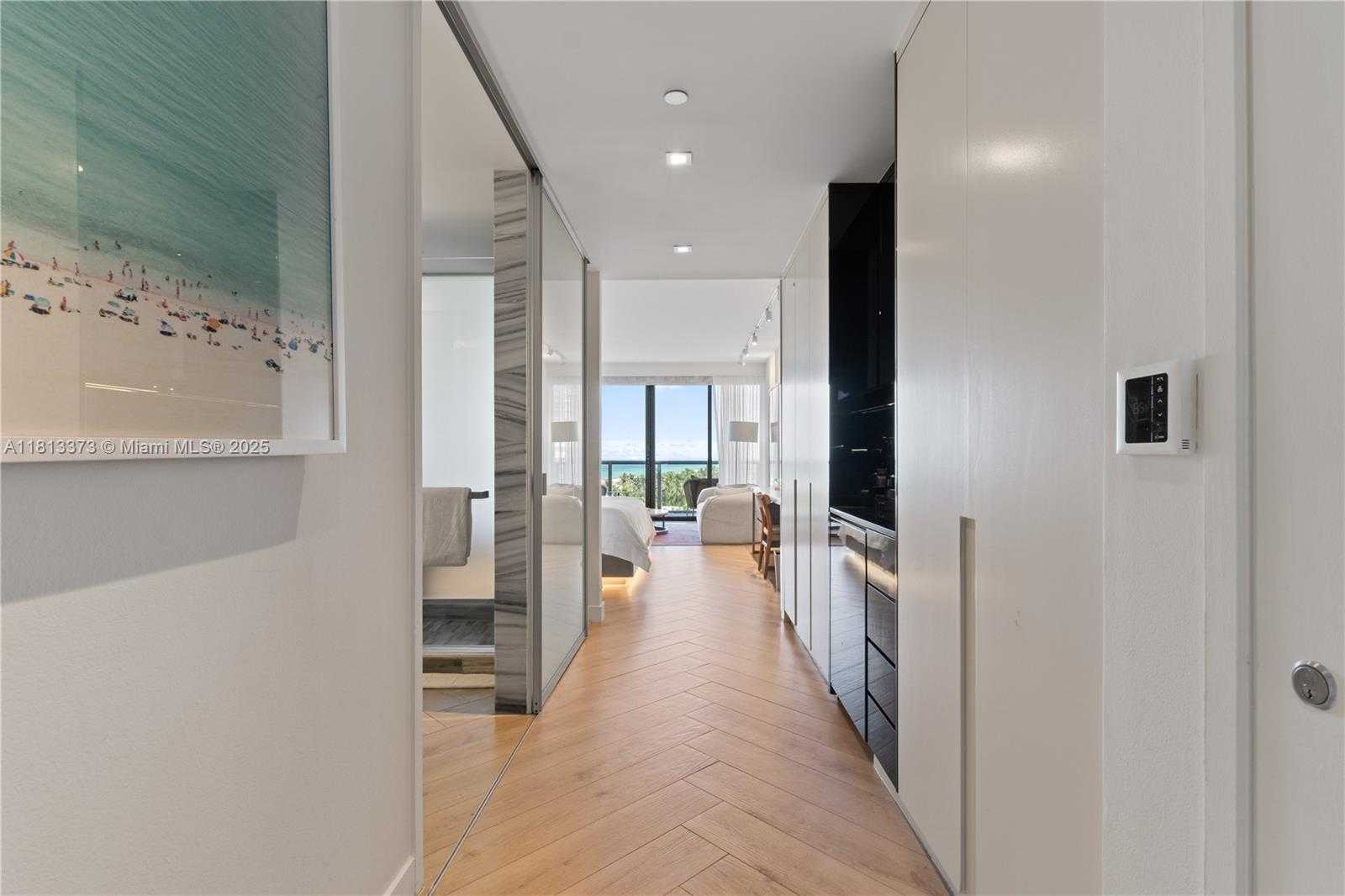 Small Image of 2201 COLLINS AVE #707, Miami Beach Number 10