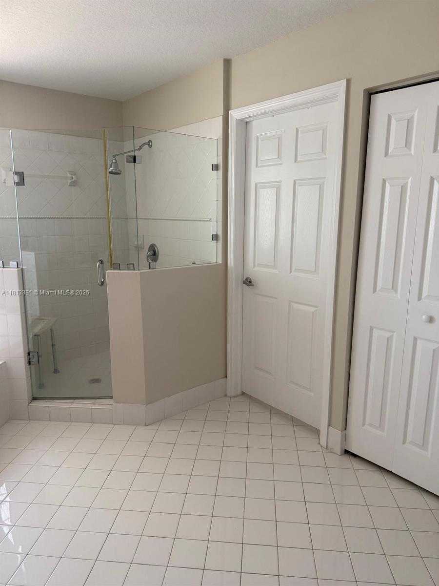 Small Image of 11218 NORTH WEST 73RD TER, Doral Number 17
