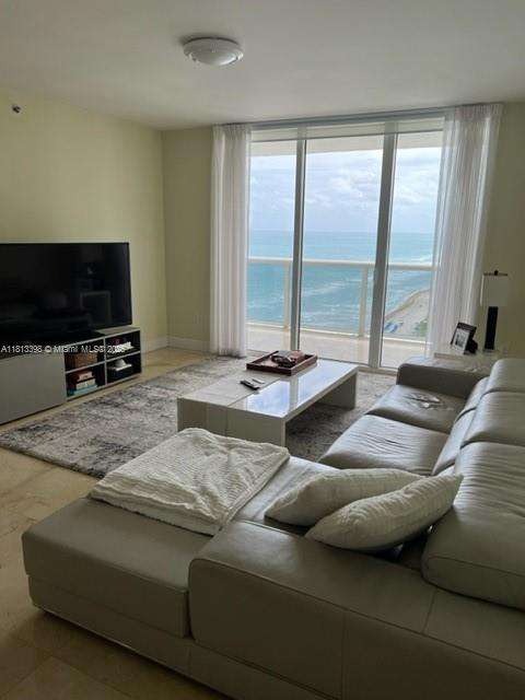 Small Image of 1830 SOUTH OCEAN DR #2103, Hallandale Beach Number 13