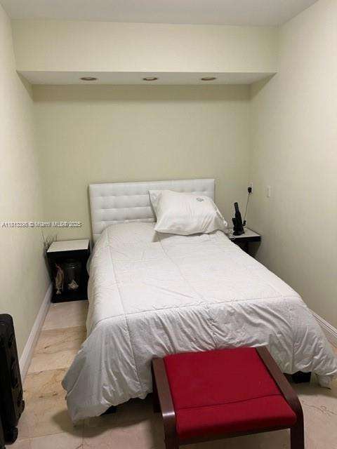 Small Image of 1830 SOUTH OCEAN DR #2103, Hallandale Beach Number 18