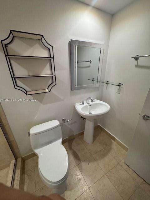 Small Image of 1830 SOUTH OCEAN DR #2103, Hallandale Beach Number 30