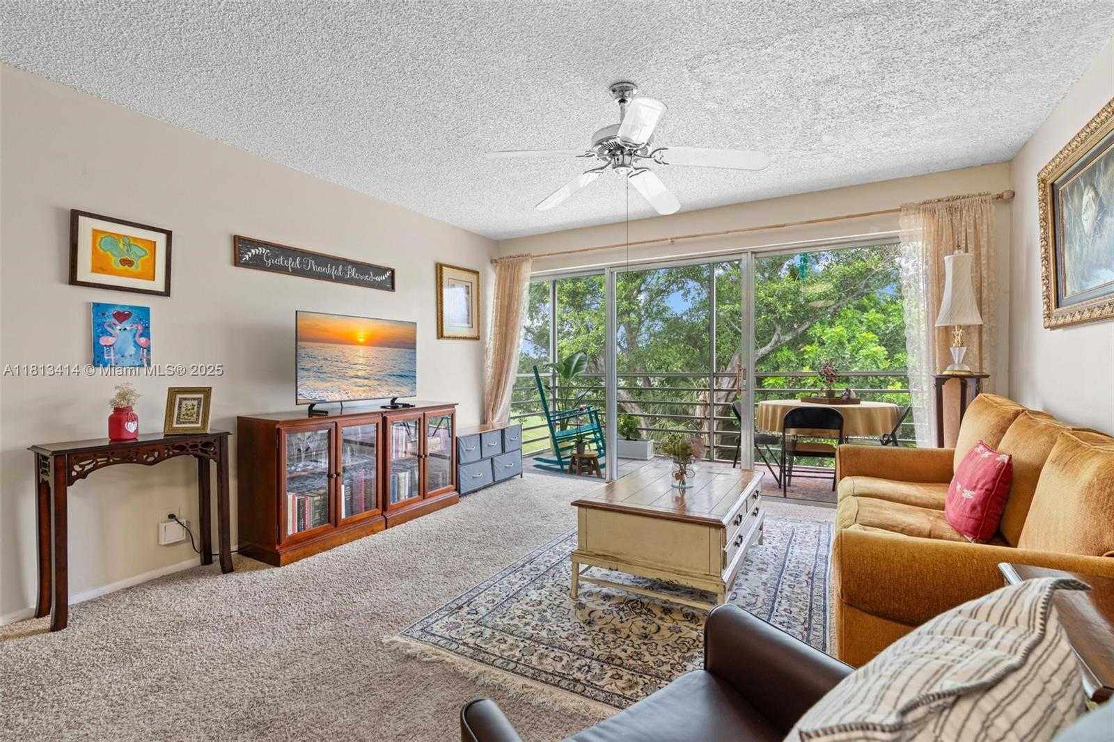 Small Image of 8421 LAGOS DE CAMPO BLVD #306T, Tamarac Number 5