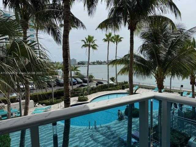 Small Image of 7501 EAST TREASURE DR #2G, North Bay Village Number 9