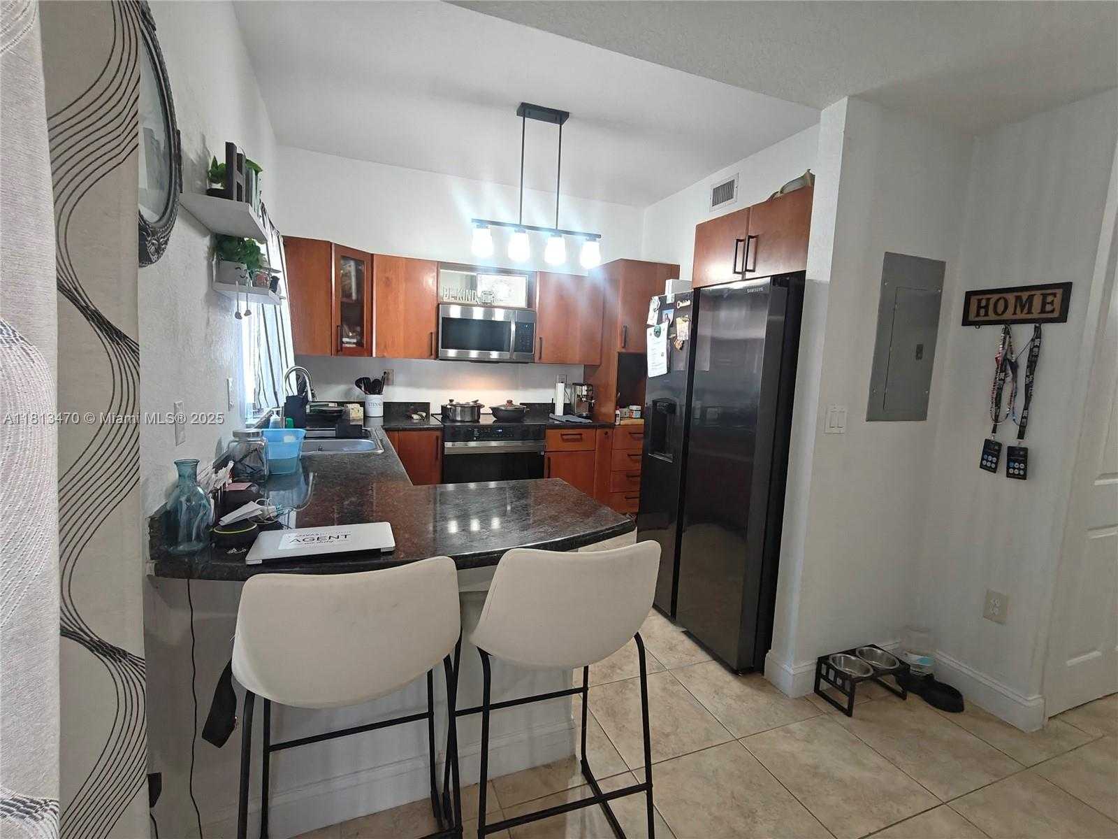 Small Image of 17847 NORTH WEST 74TH PATH, Hialeah Number 16