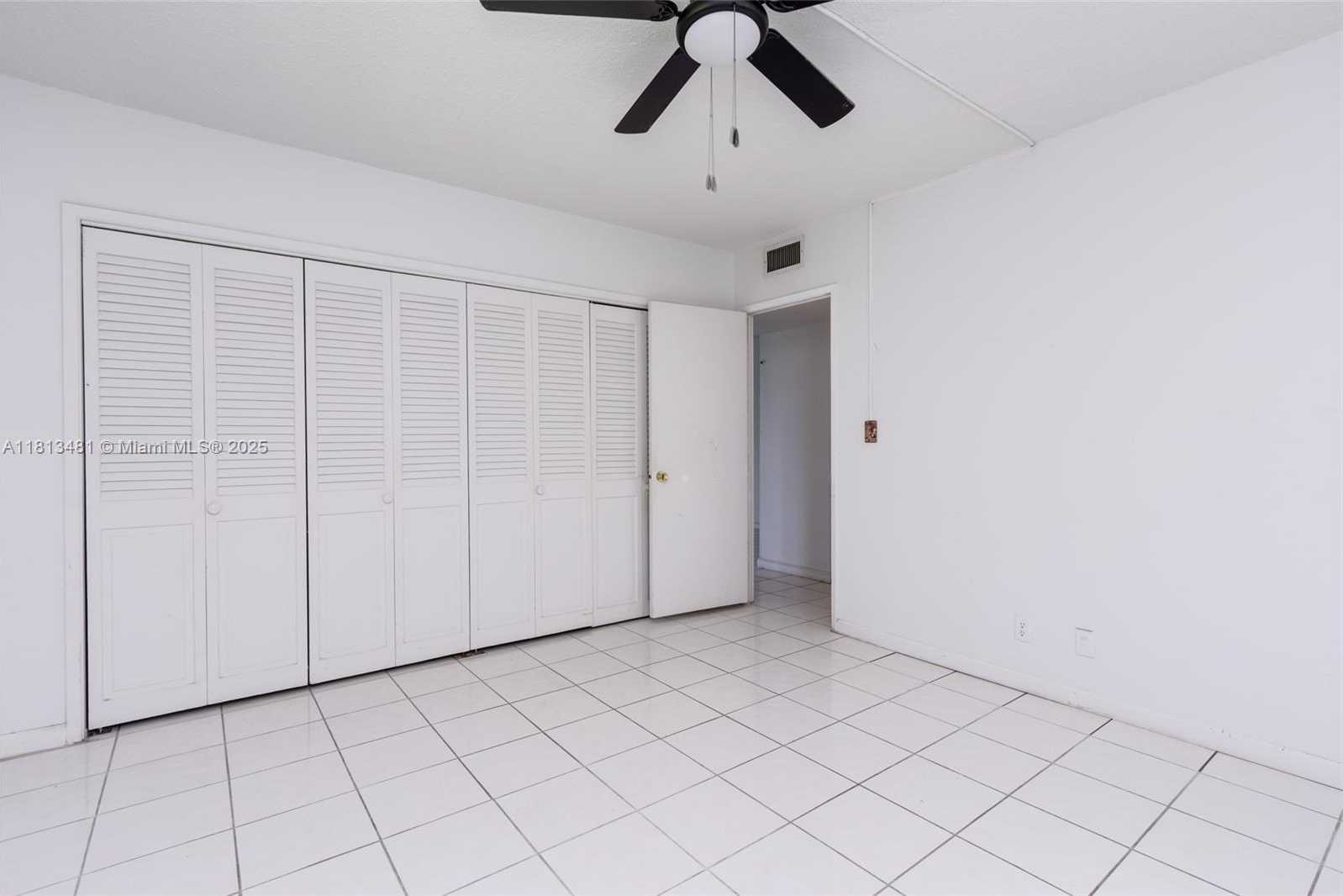 Small Image of 1000 HILLCREST CT #212, Hollywood Number 12