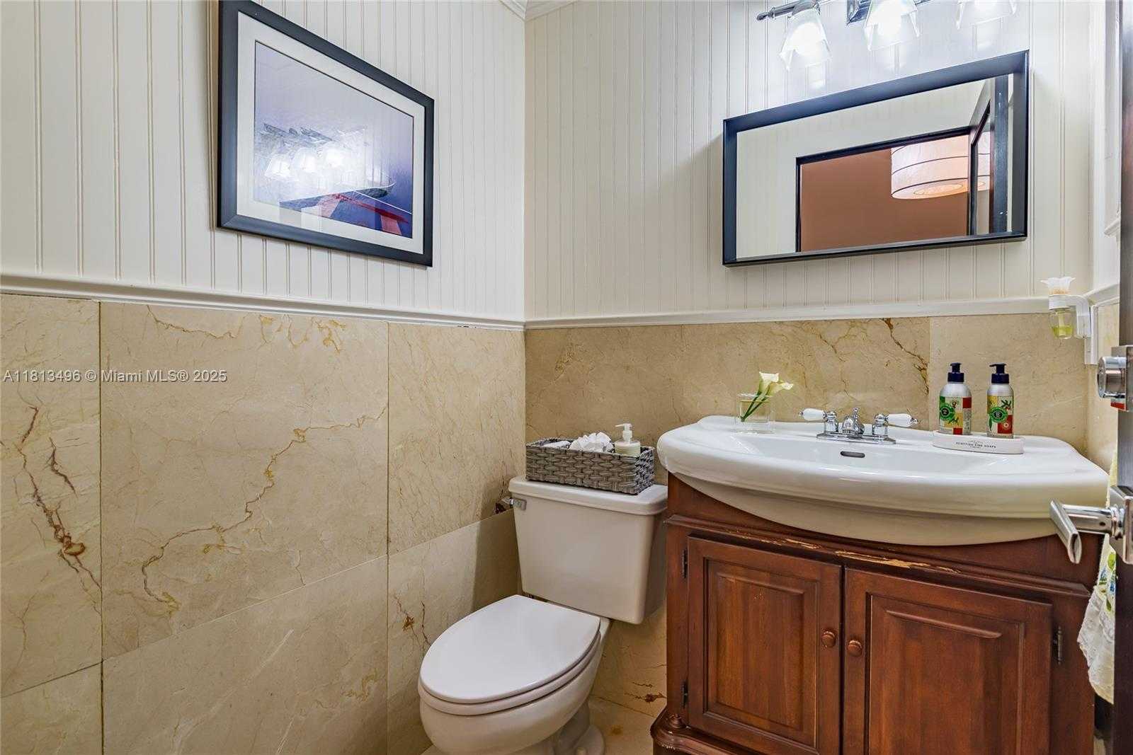 Small Image of 370 SOUTH EAST 2ND AVE #G3, Deerfield Beach Number 23
