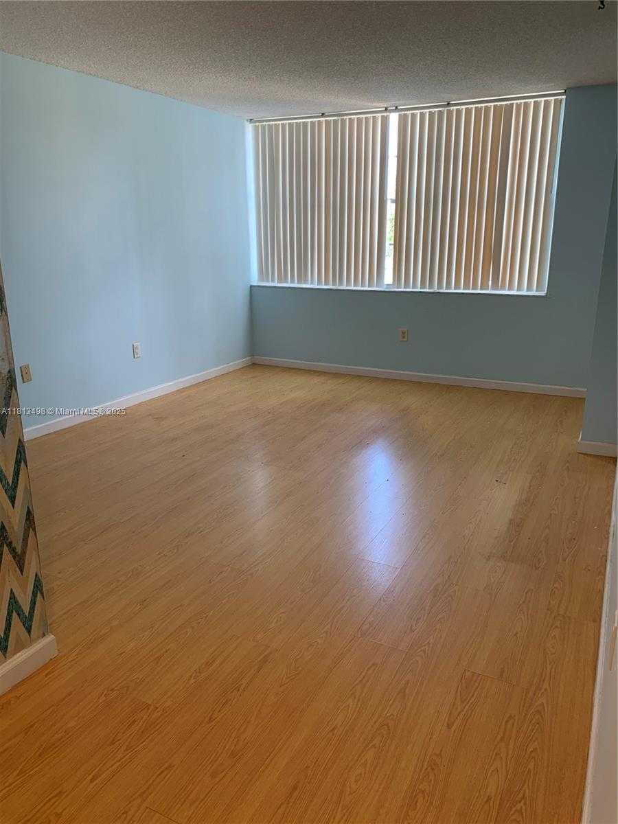 Small Image of 1200 SAINT CHARLES PL #315, Pembroke Pines Number 2