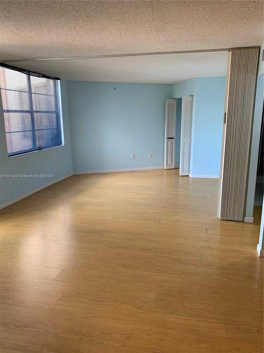 Small Image of 1200 SAINT CHARLES PL #315, Pembroke Pines Number 3