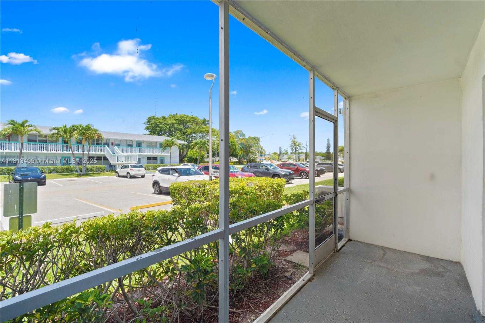 Small Image of 67 HARWOOD H #67, Deerfield Beach Number 15