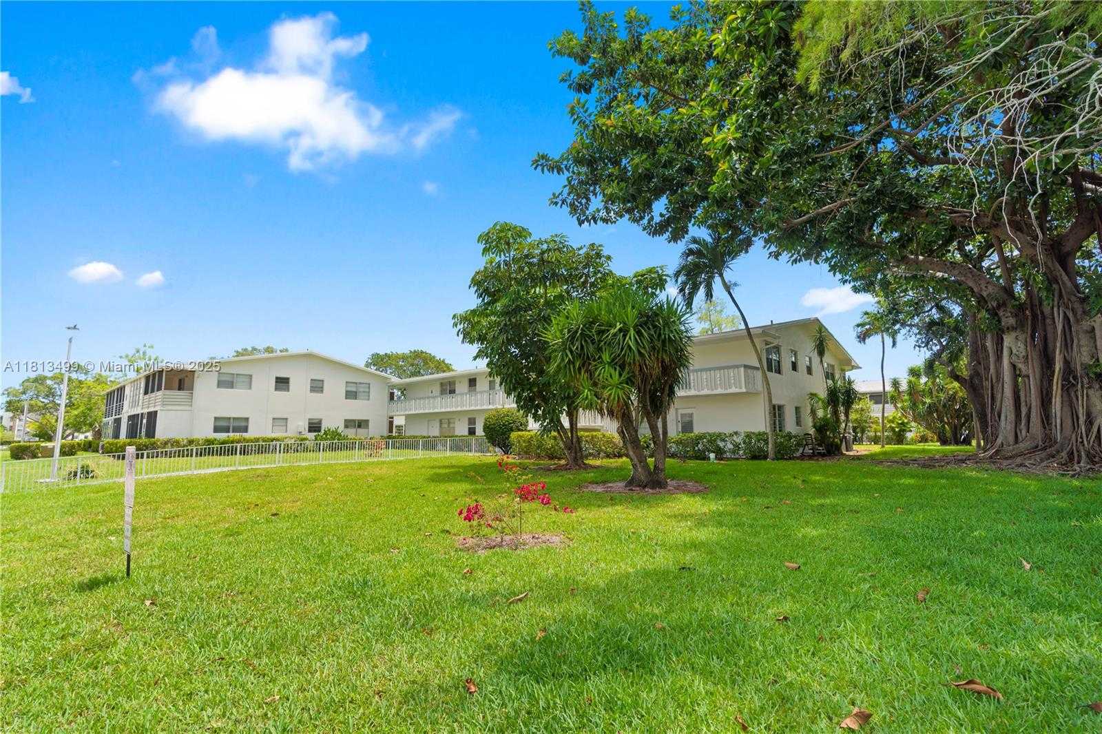 Small Image of 67 HARWOOD H #67, Deerfield Beach Number 18