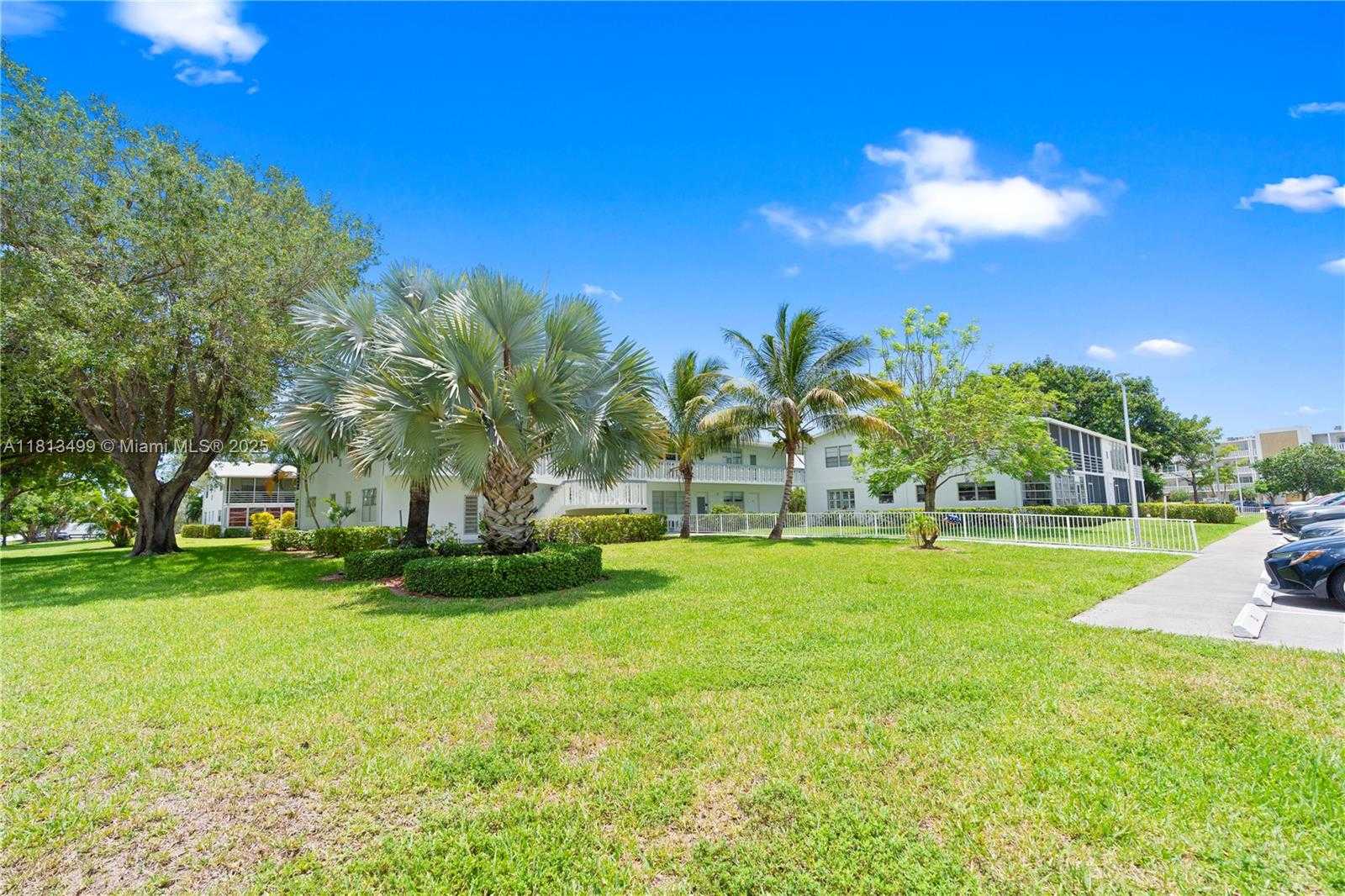 Small Image of 67 HARWOOD H #67, Deerfield Beach Number 21