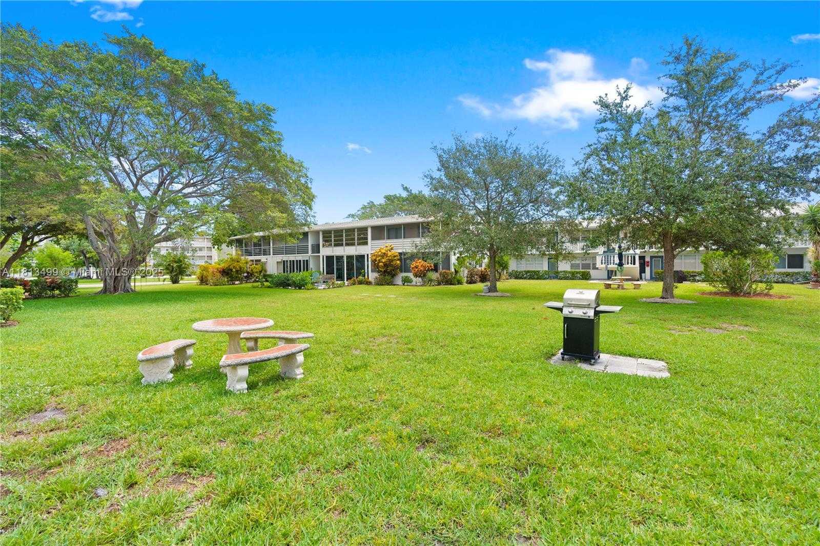 Small Image of 67 HARWOOD H #67, Deerfield Beach Number 22