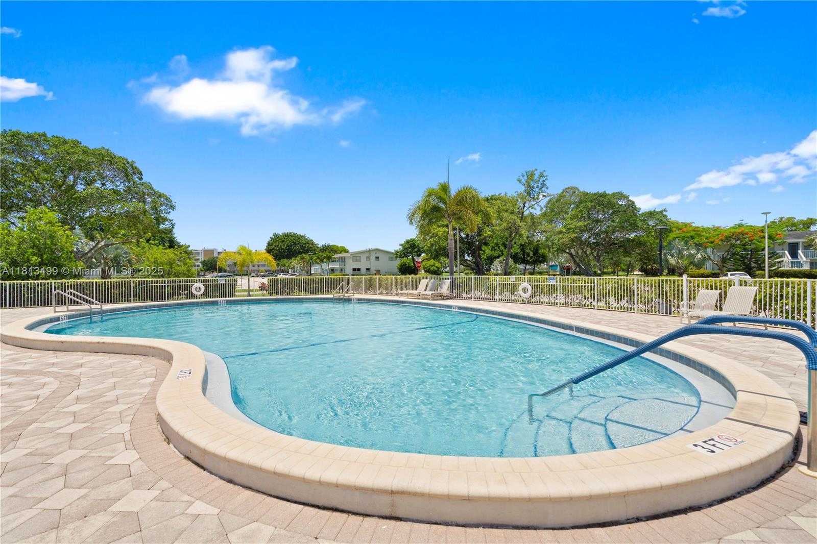 Small Image of 67 HARWOOD H #67, Deerfield Beach Number 27