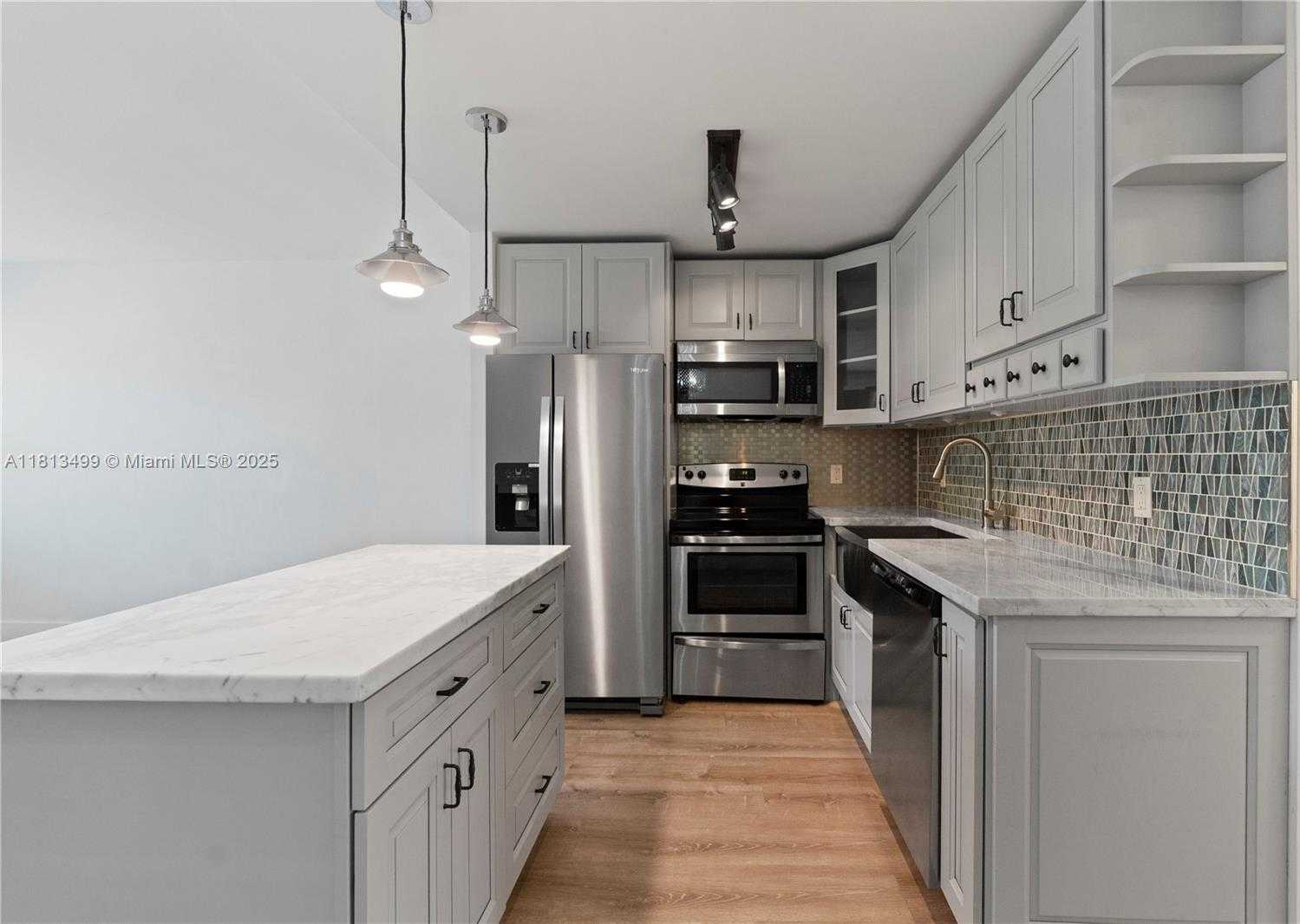 Small Image of 67 HARWOOD H #67, Deerfield Beach Number 4