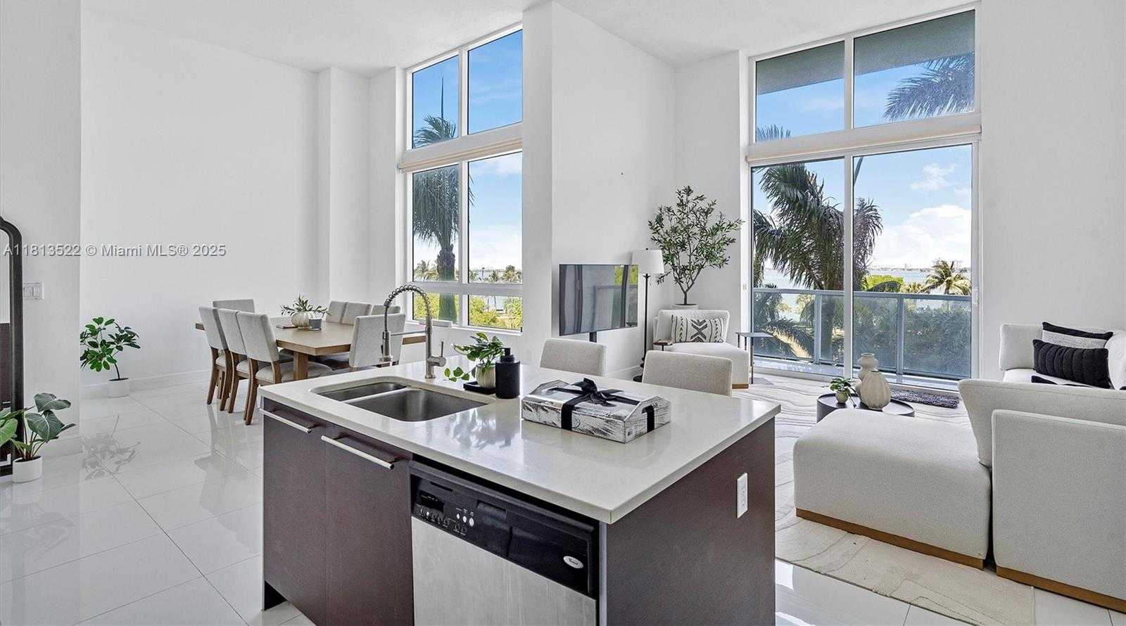 Small Image of 1900 NORTH BAYSHORE DR #603, Miami Number 14