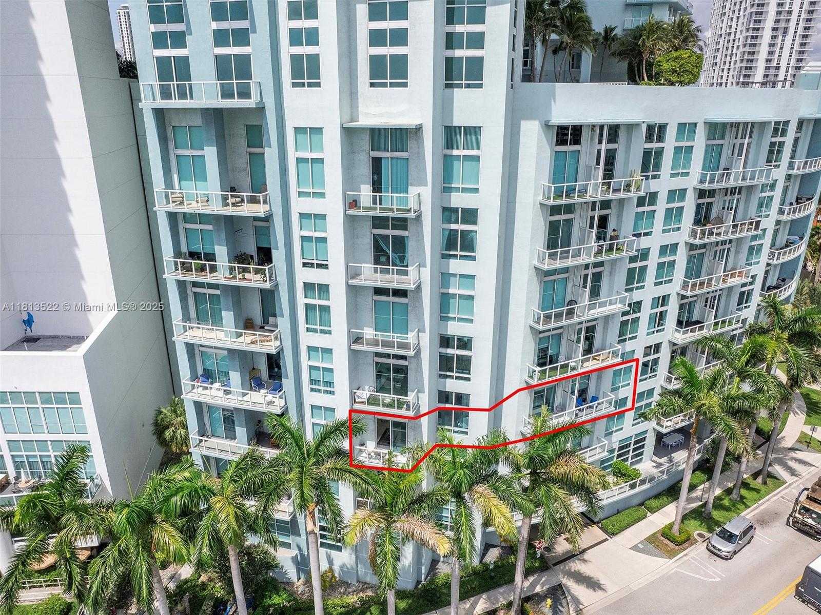 Small Image of 1900 NORTH BAYSHORE DR #603, Miami Number 28