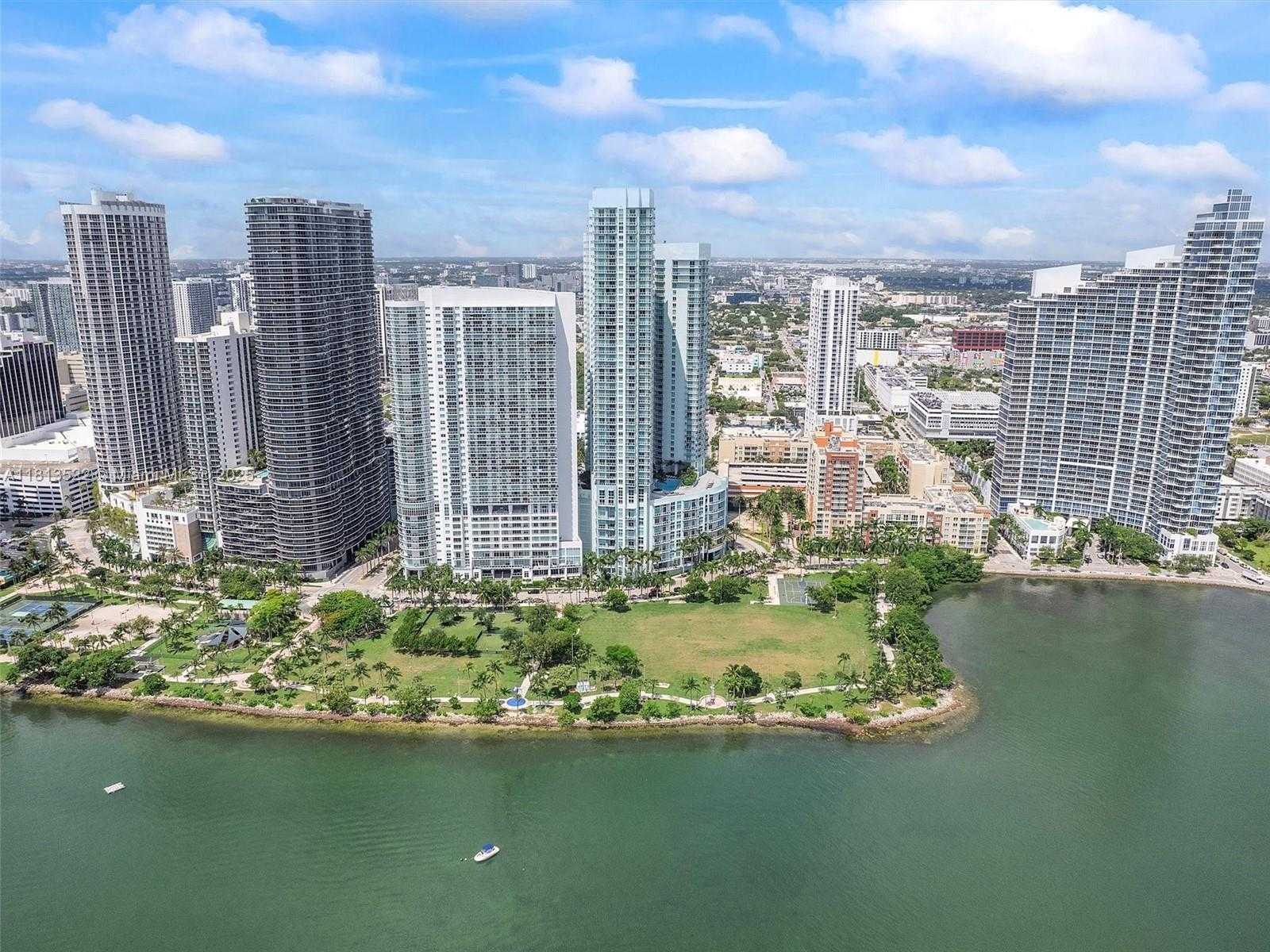Small Image of 1900 NORTH BAYSHORE DR #603, Miami Number 31