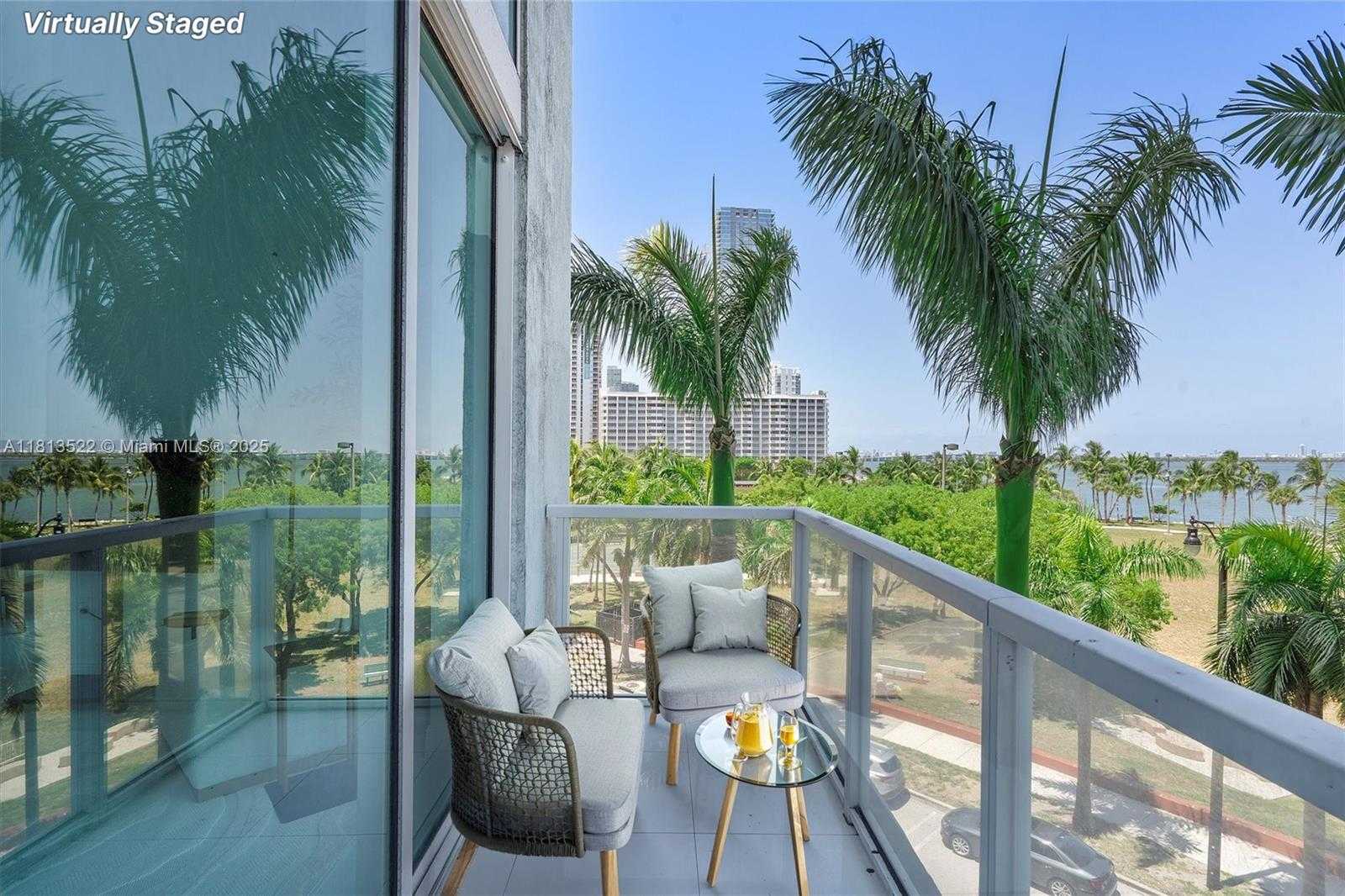 Small Image of 1900 NORTH BAYSHORE DR #603, Miami Number 4