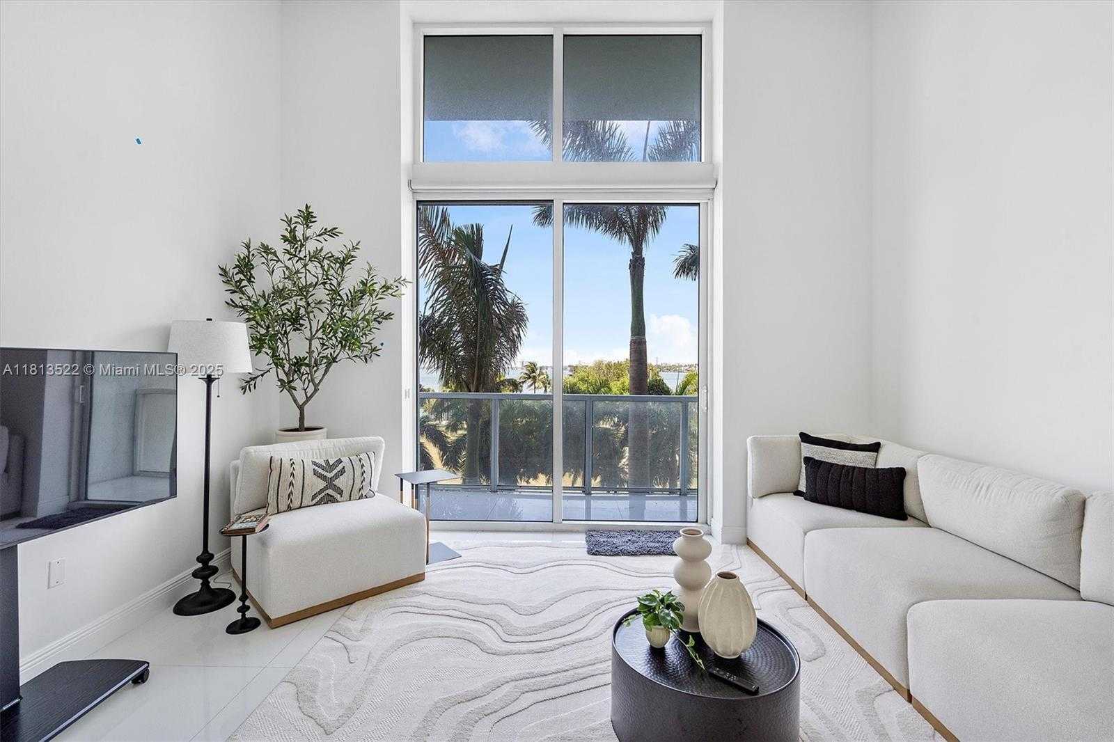 Small Image of 1900 NORTH BAYSHORE DR #603, Miami Number 8