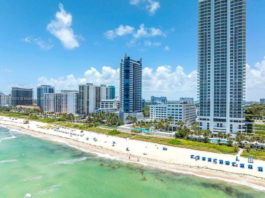 Small Image of 6301 COLLINS AVE #1405, Miami Beach Number 34