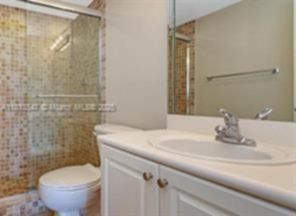 Small Image of 1455 NORTH TREASURE DR #3R, North Bay Village Number 17