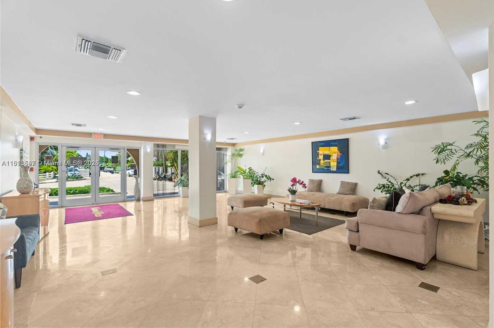Small Image of 1455 NORTH TREASURE DR #3R, North Bay Village Number 8