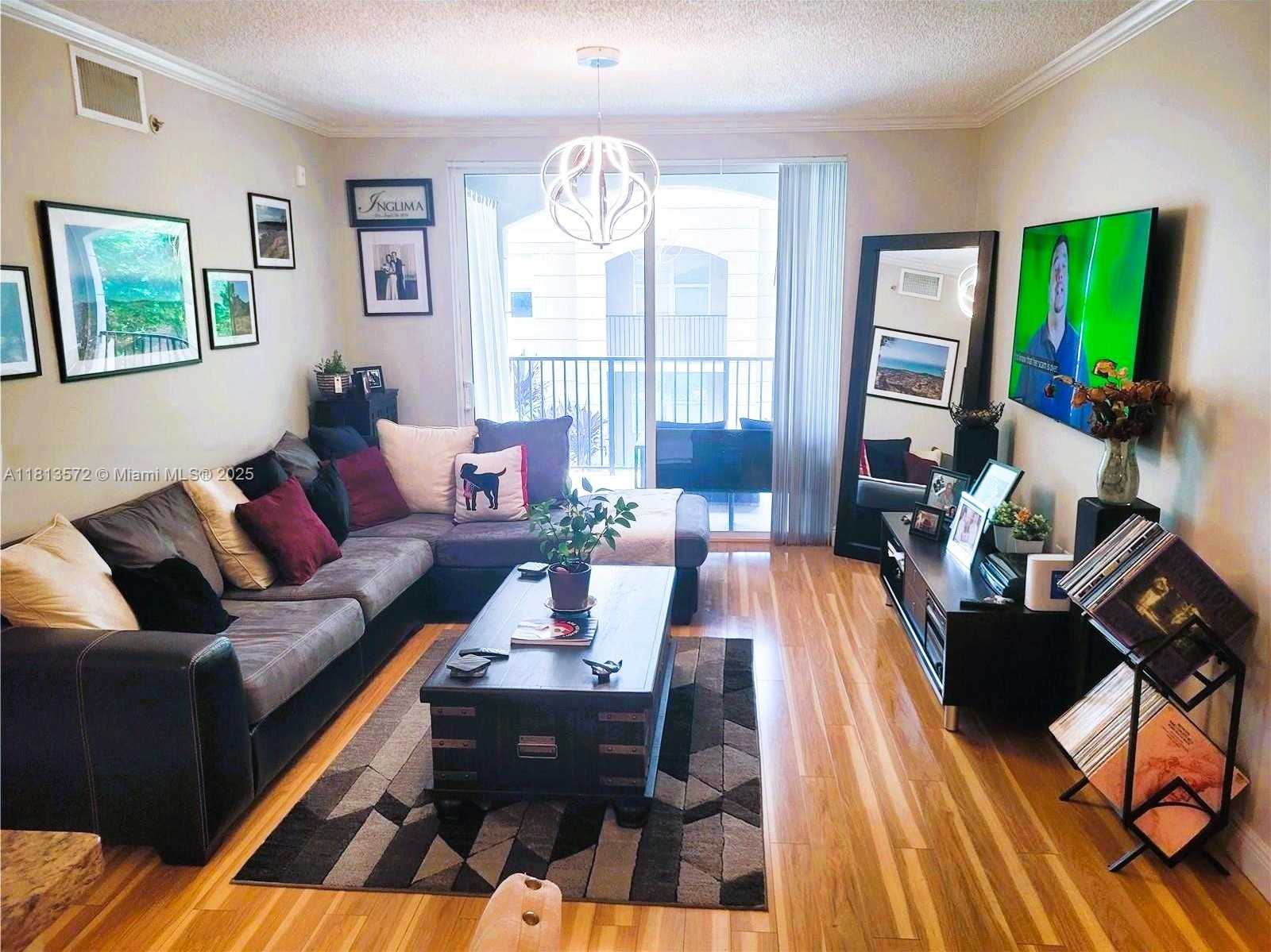 Small Image of 17125 NORTH BAY RD #3204, Sunny Isles Beach Number 11