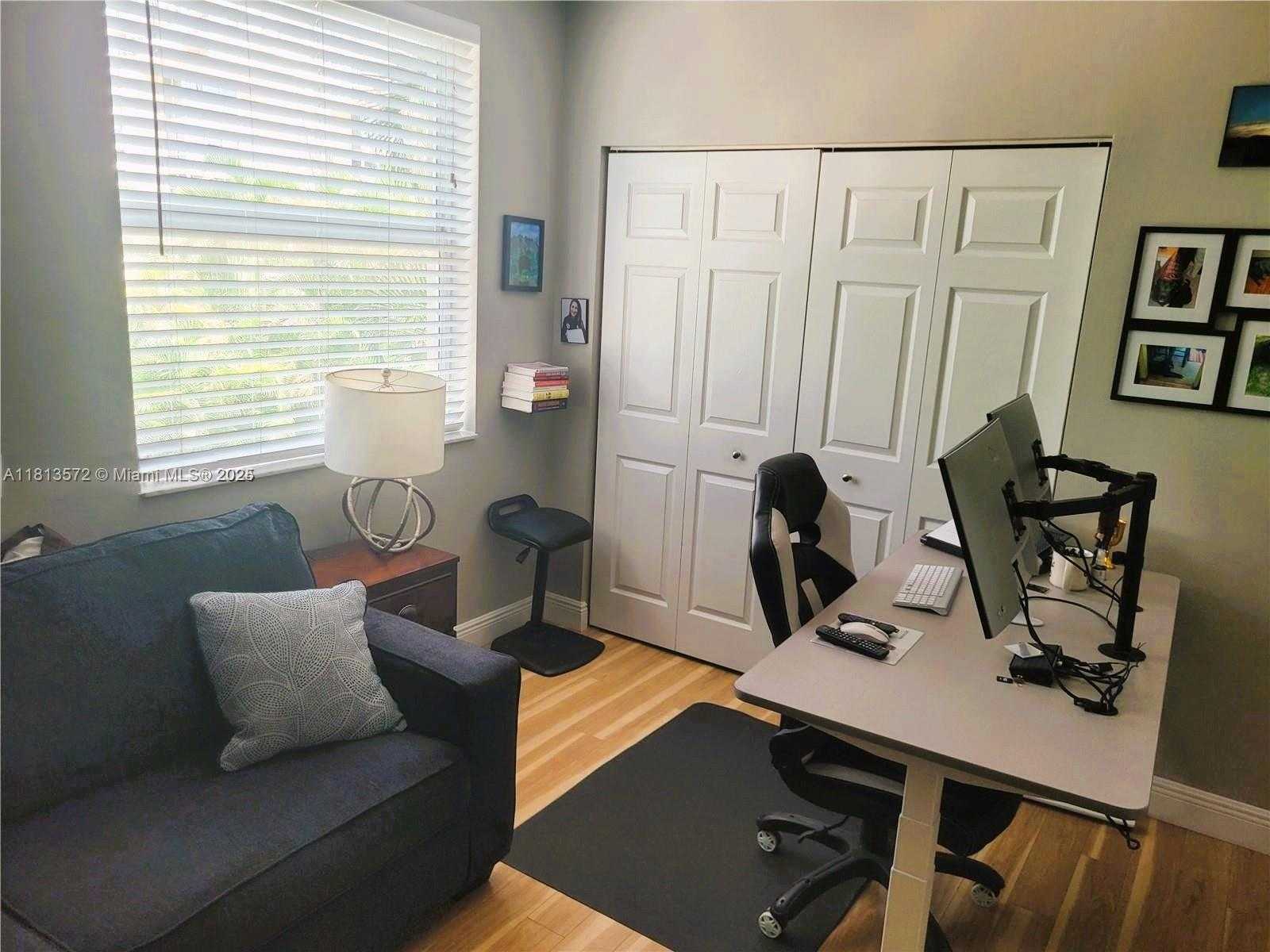 Small Image of 17125 NORTH BAY RD #3204, Sunny Isles Beach Number 16