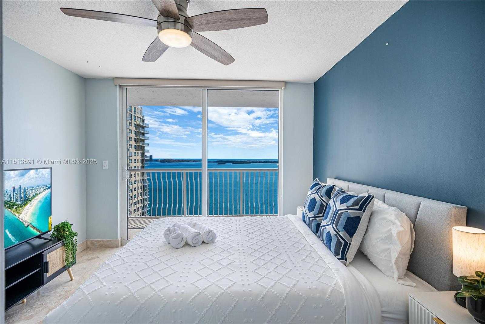 Small Image of 1200 BRICKELL BAY DR #3102, Miami Number 14