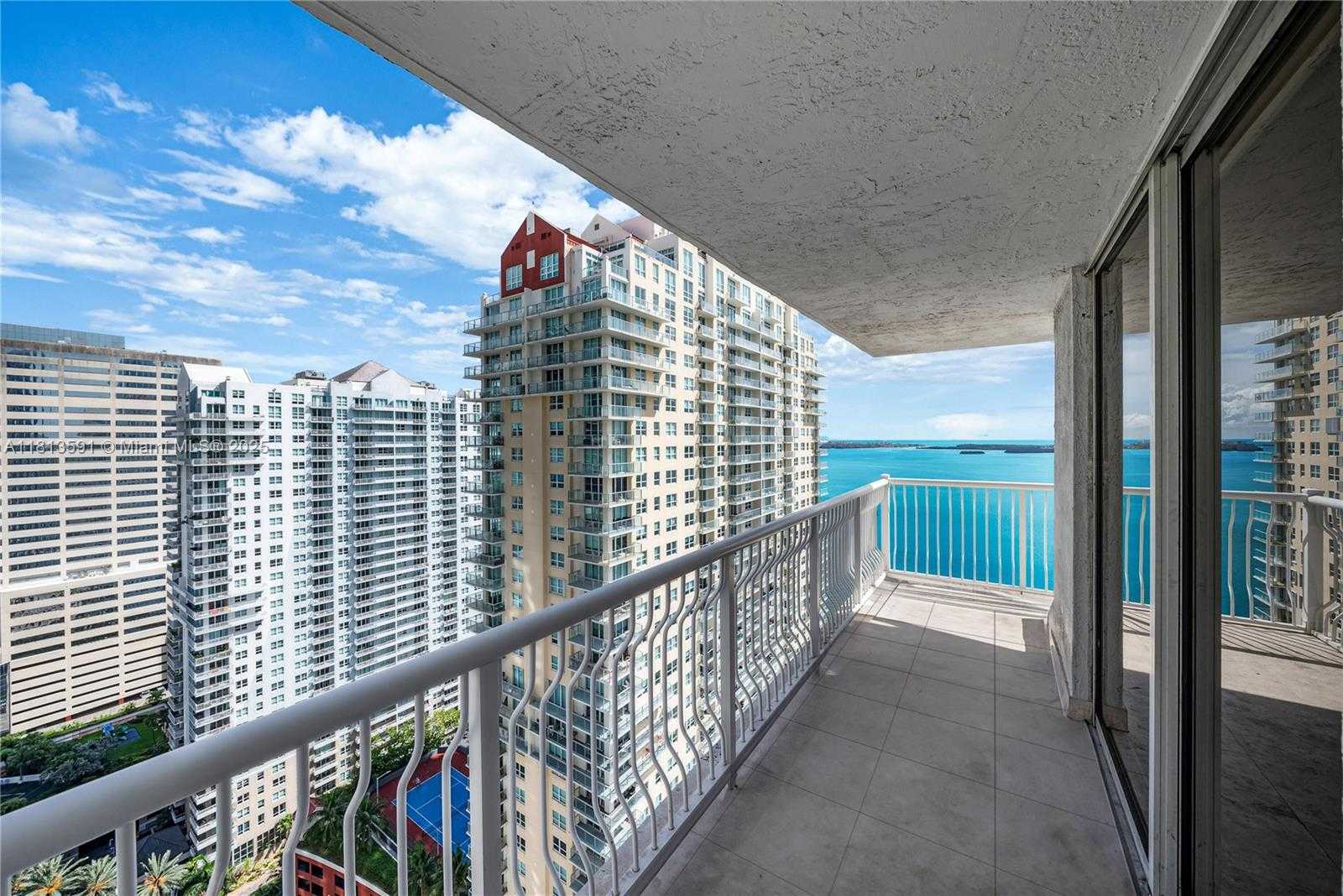Small Image of 1200 BRICKELL BAY DR #3102, Miami Number 5