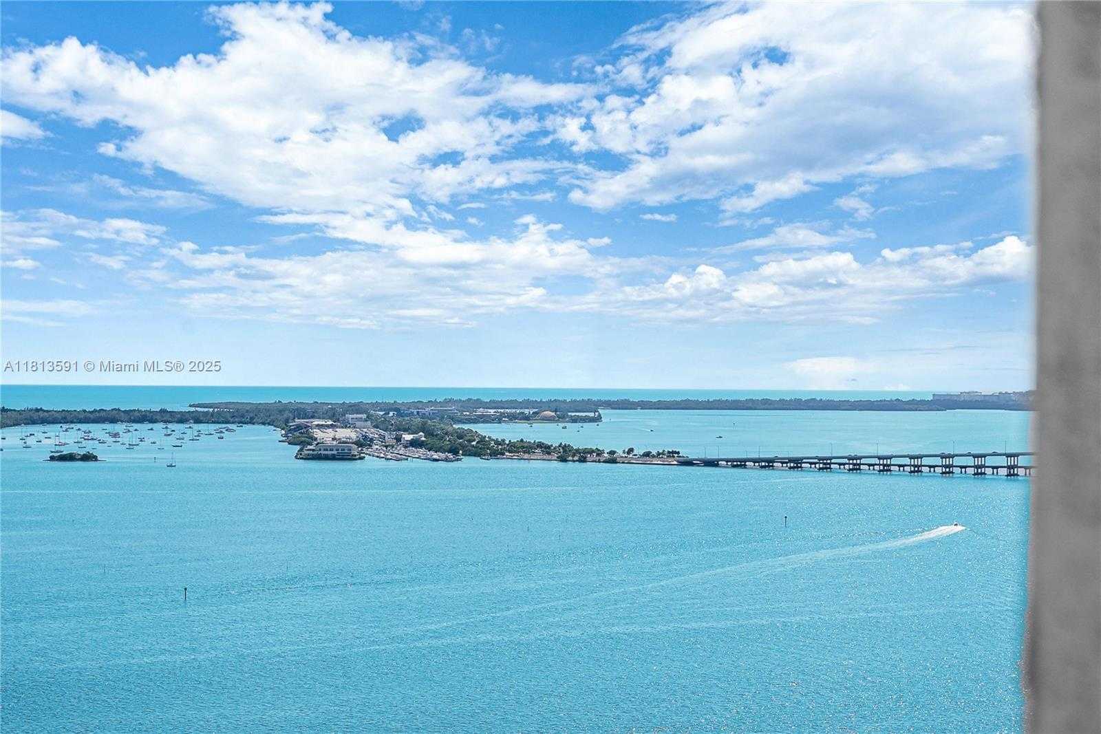 Small Image of 1200 BRICKELL BAY DR #3102, Miami Number 54