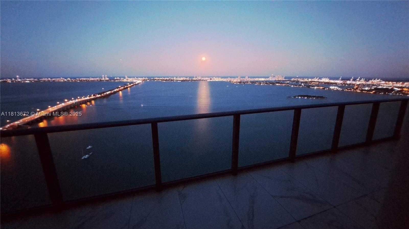Small Image of 3131 NORTH EAST 7TH AVE #PH4901, Miami Number 22