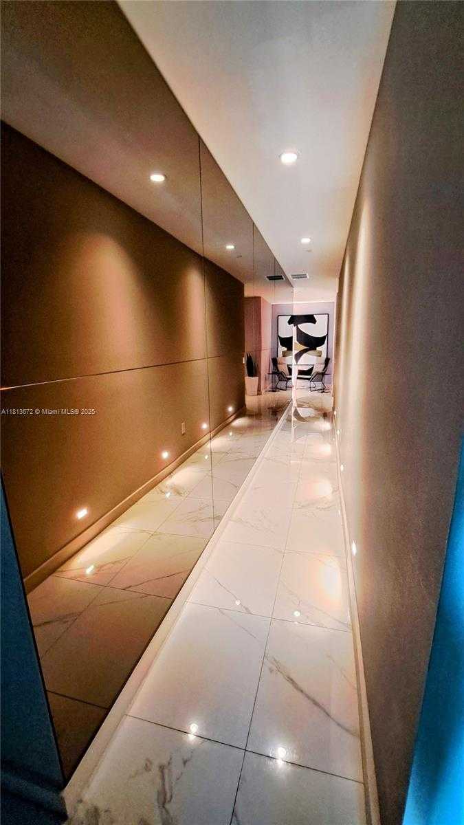 Small Image of 3131 NORTH EAST 7TH AVE #PH4901, Miami Number 32