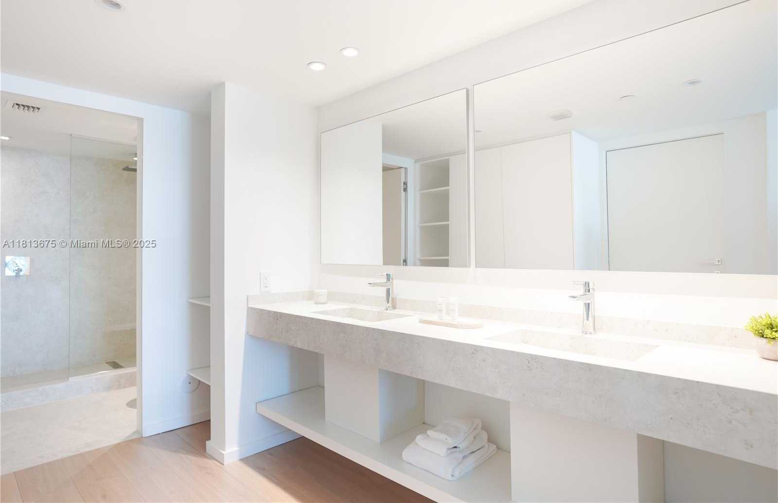 Small Image of 10250 COLLINS AVENUE #211, Bal Harbour Number 10