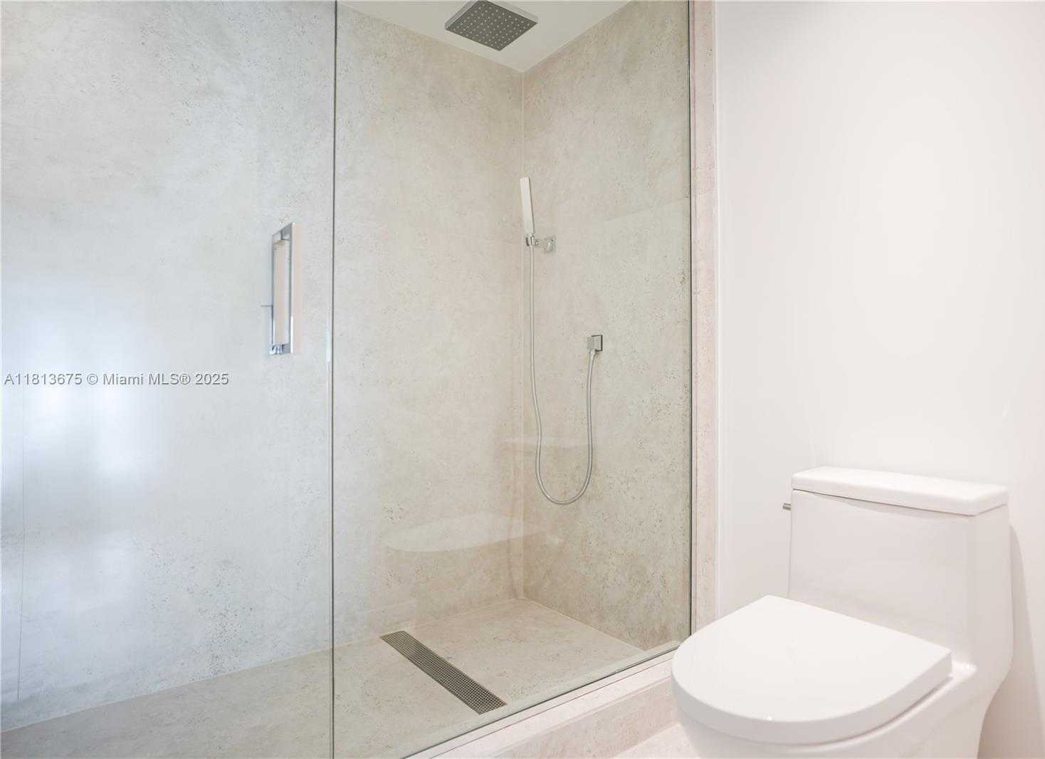 Small Image of 10250 COLLINS AVENUE #211, Bal Harbour Number 12