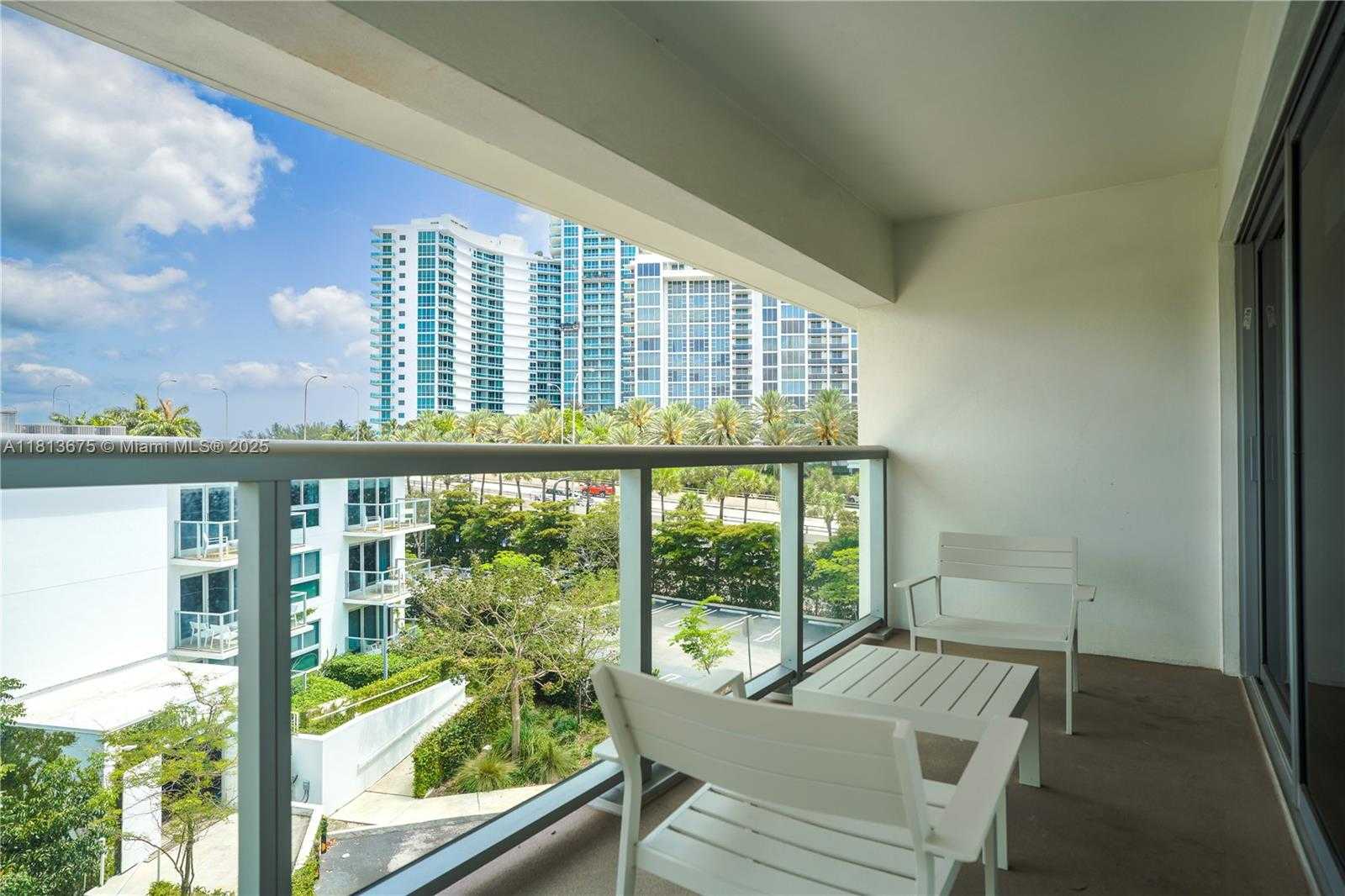 Small Image of 10250 COLLINS AVENUE #211, Bal Harbour Number 15