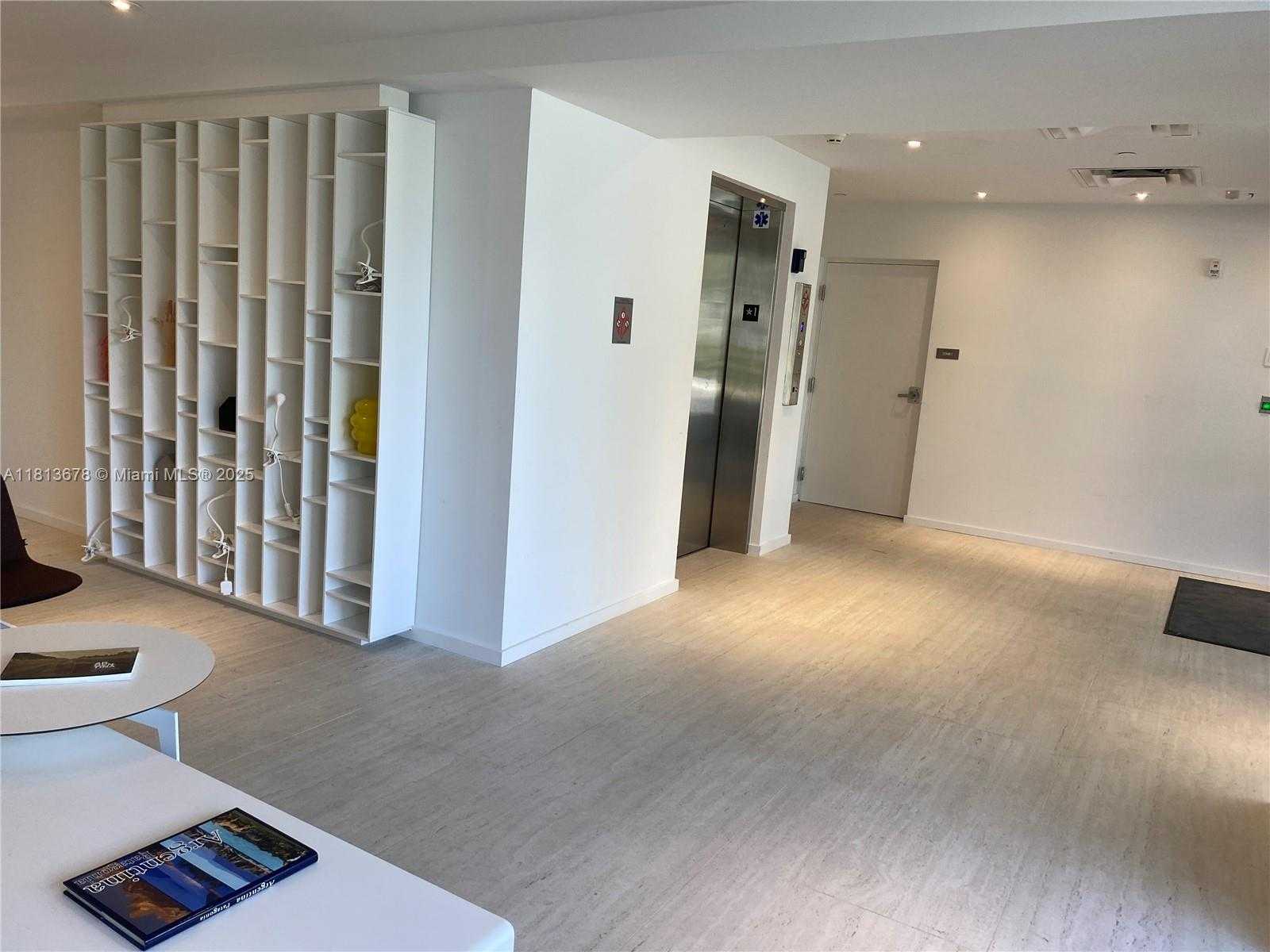 Small Image of 10250 COLLINS AVENUE #212, Bal Harbour Number 27