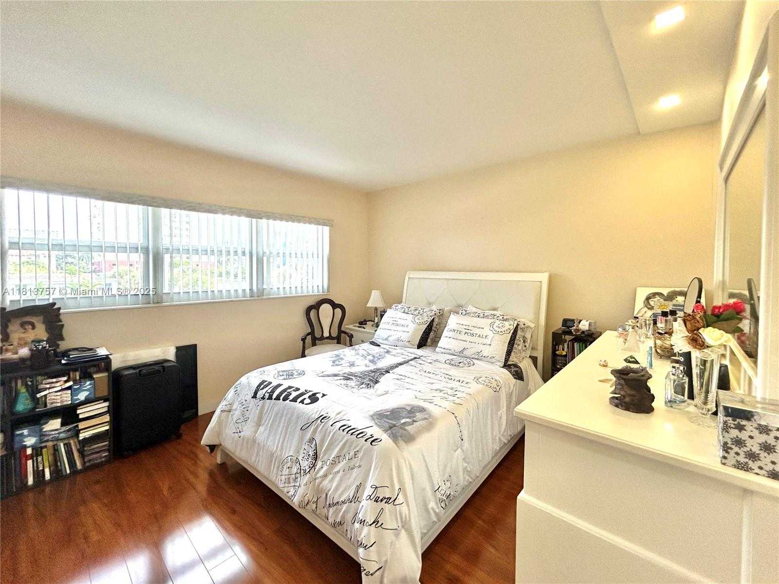 Small Image of 3200 NORTH EAST 7TH CT #306C, Pompano Beach Number 10