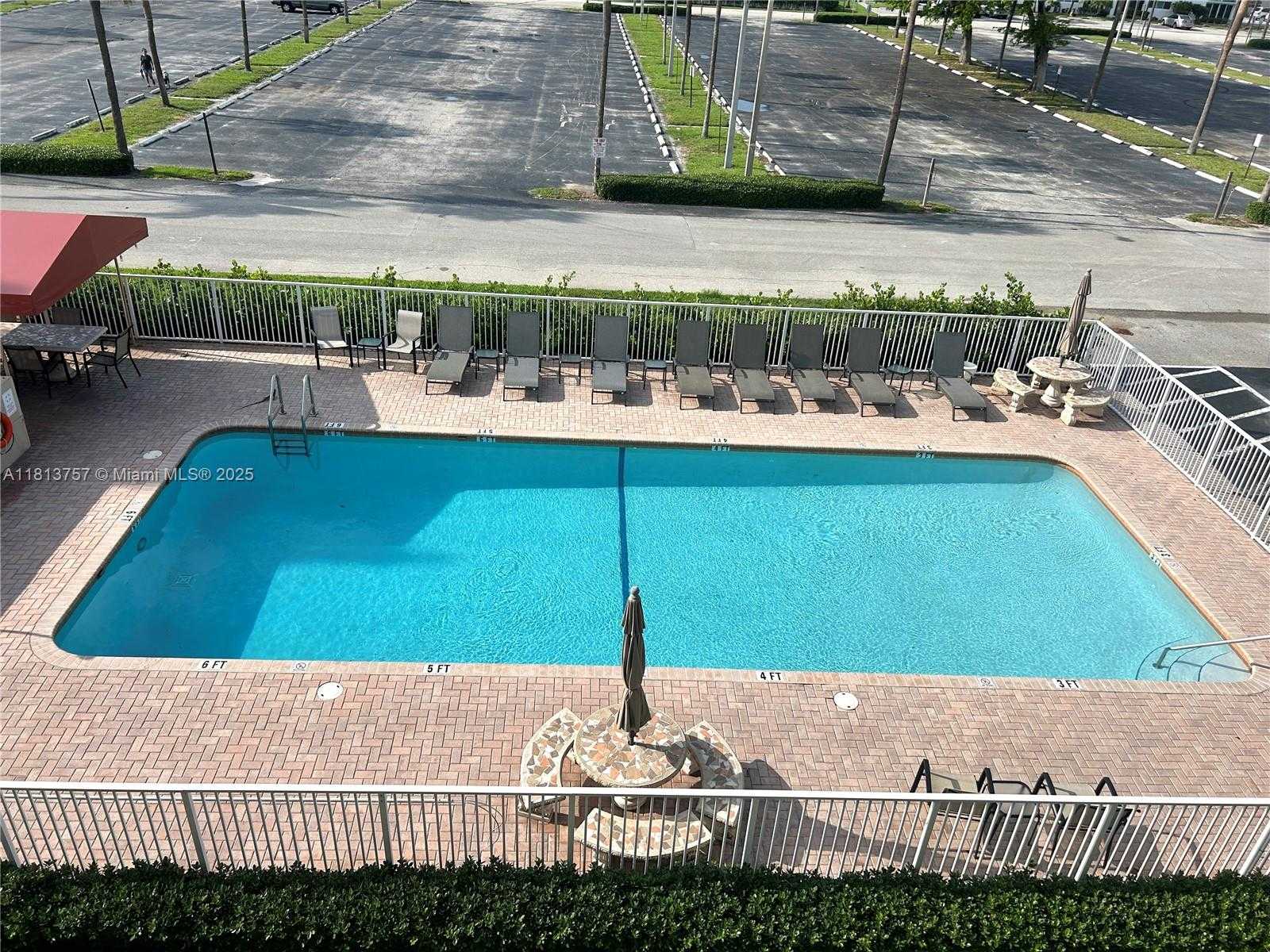 Small Image of 3200 NORTH EAST 7TH CT #306C, Pompano Beach Number 20