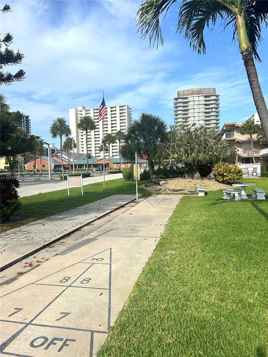 Small Image of 3200 NORTH EAST 7TH CT #306C, Pompano Beach Number 23