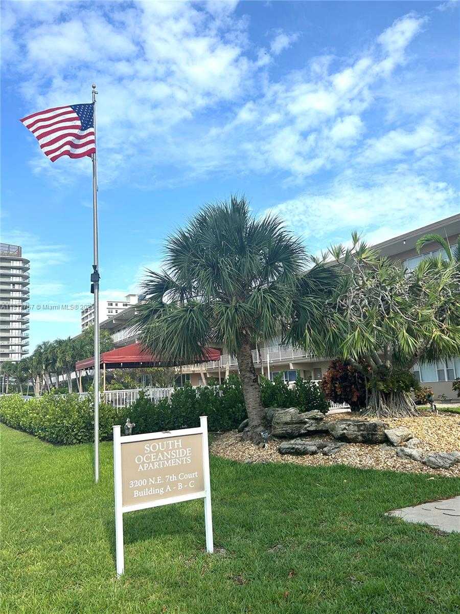 Small Image of 3200 NORTH EAST 7TH CT #306C, Pompano Beach Number 24
